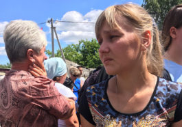 Жители Чемодановки, вышедшие на похороны Владимира Грушина, 16 июня 2019 года