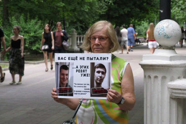 «Подпись из меня выбили». Активисты из Ростова рассказали, как от них добивались признания