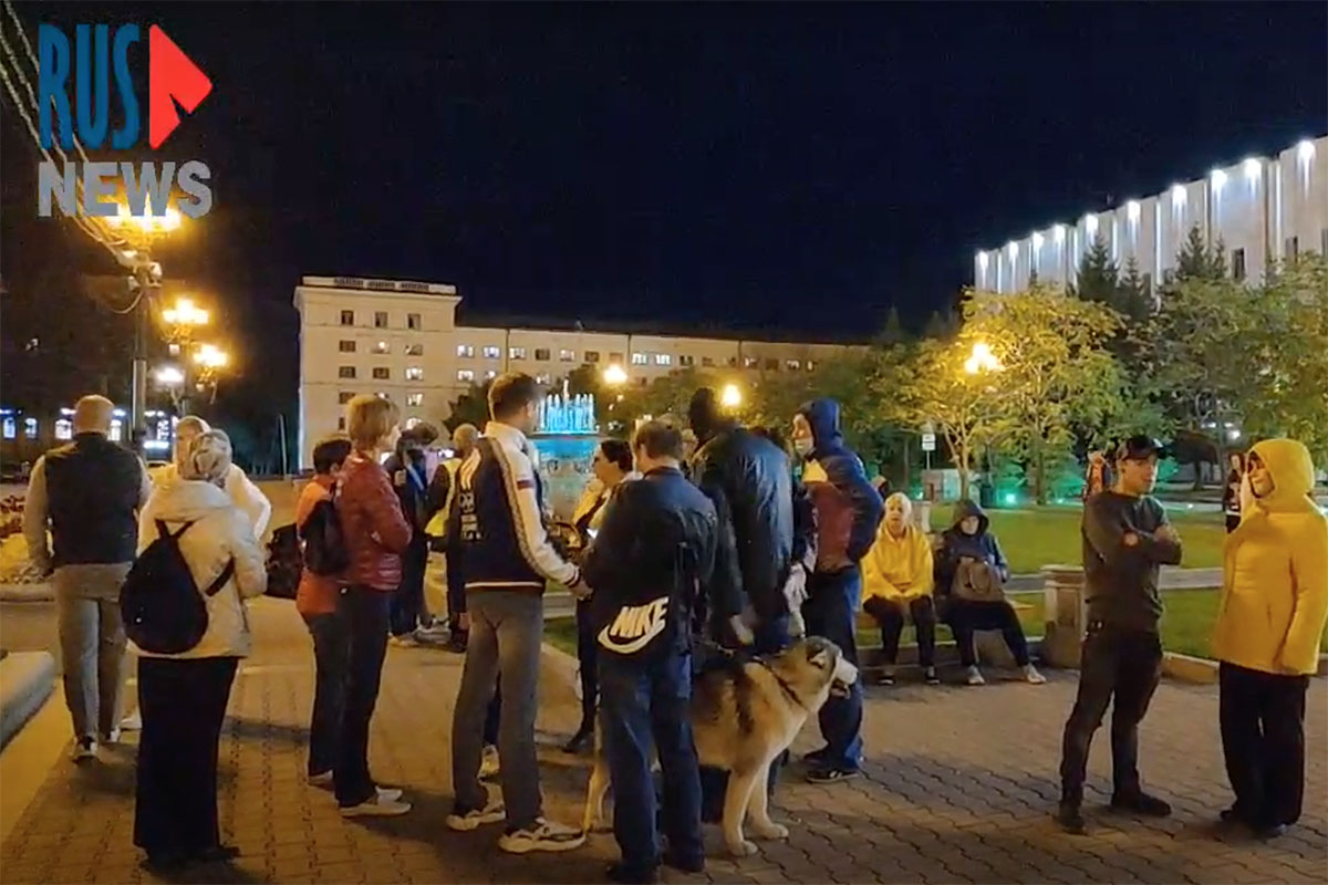 Жители Хабаровска 76-й день подряд вышли на митинг в поддержку Фургала –  МБХ медиа