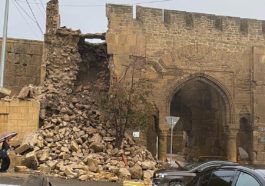 В Дербенте обрушилась часть тысячелетней крепостной стены.