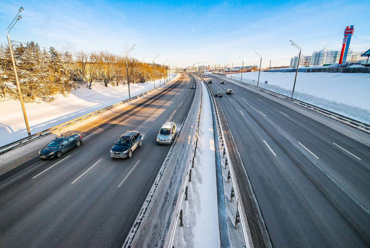 россияне отметили улучшение состояния дорог в стране