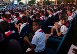 Ученики городской начальной школы Гаваны