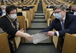 Пандемия не помеха. Какие новые законы ожидают россиян в ближайшем будущем
