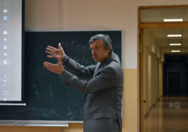 Ученый Анатолий Губанов
