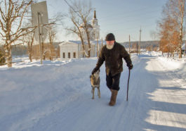 церковь зимой