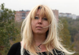 Дочь Ирины Славиной вызвали в полицию из-за акции, на которой она работала журналистом