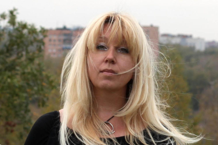 Дочь Ирины Славиной вызвали в полицию из-за акции, на которой она работала журналистом