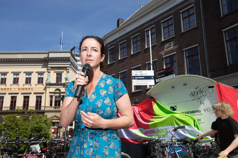 Мэр Амстердама предложила запретить продажу марихуаны иностранным туристам
