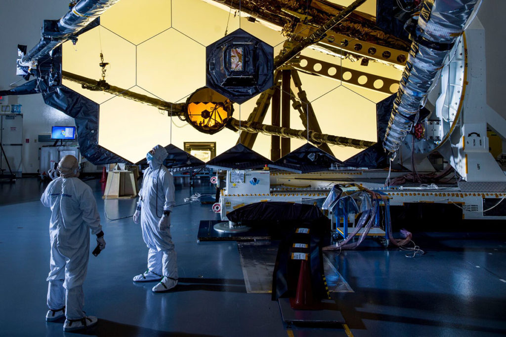 Испытание системы развертывания вторичного зеркала телескопа «Джеймс Уэбб»