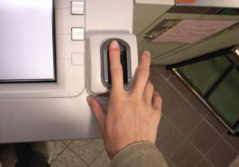 Россия заняла шестое место в рейтинге худших стран по сбору и использованию биометрии