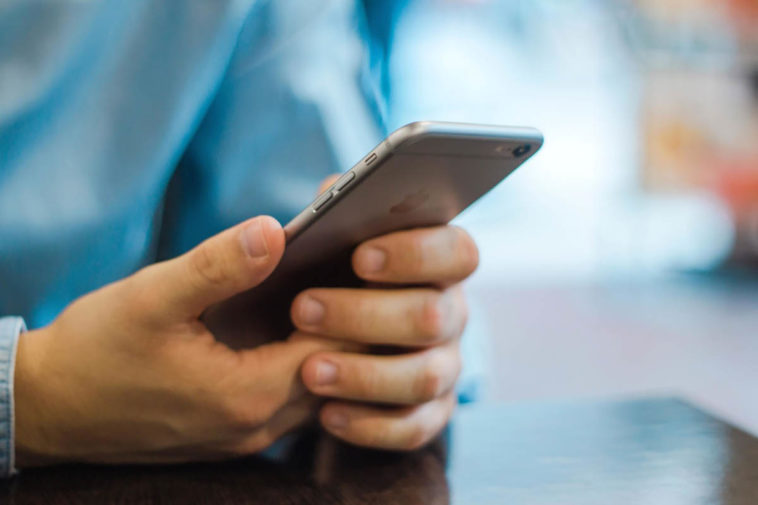 Исследование «Инфокультуры»: государственные мобильные приложения передают персональные данные третьим лицам
