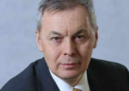 Александр Тарнавский