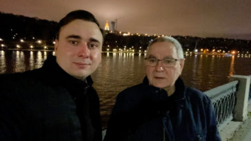 Иван Жданов с отцом Юрием