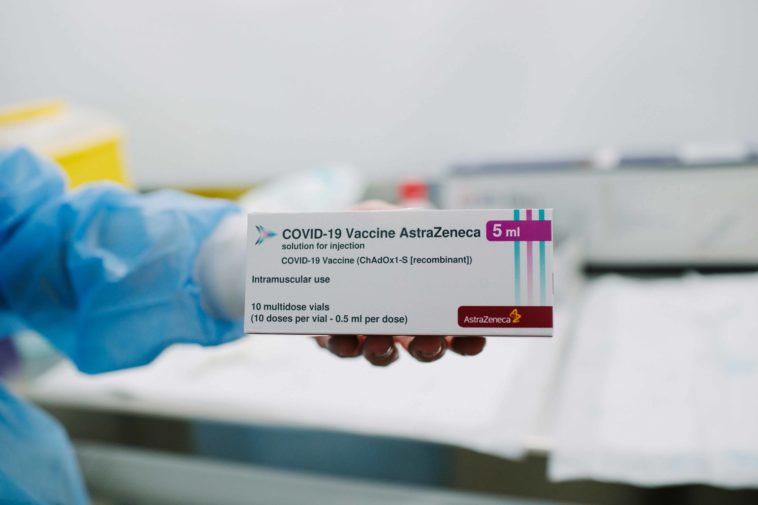 Вакцина от COVID-19 AstraZeneca