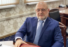 Первый заместитель руководителя администрации главы и правительства Чеченской Республики Джамбулат Умаров