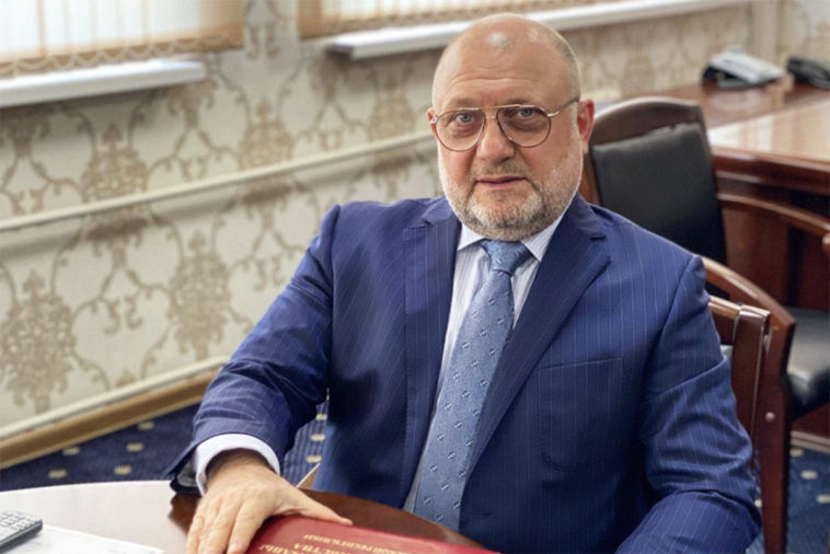 Первый заместитель руководителя администрации главы и правительства Чеченской Республики Джамбулат Умаров