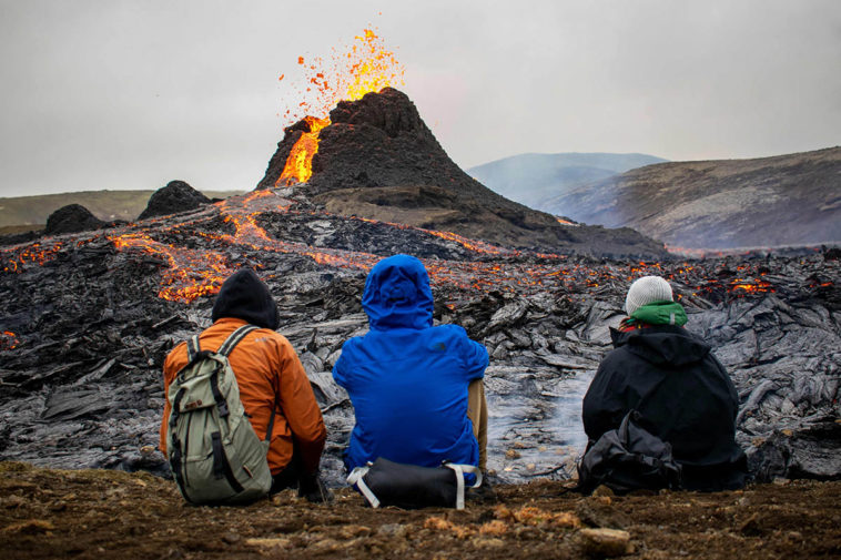 Извержение вулкана Фаградалсфьяль, Исландия