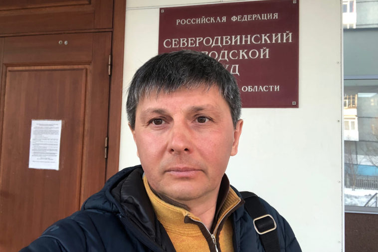 Активист Олег Мандрыкин