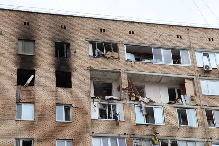 Последствия взрыва в жилом девятиэтажном доме на ул. Зеленая в Химках