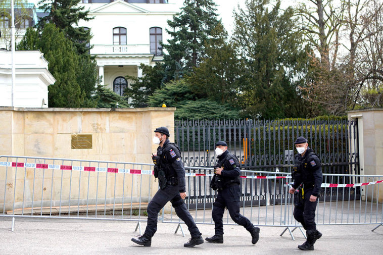 Российское посольство в Праге, Чехия