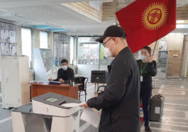 киргизия Референдум по конституции и местные выборы