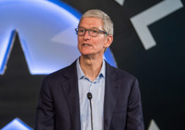 Глава компании Apple Тим Кук