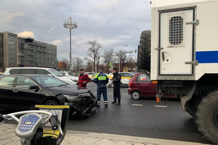 ДТП во время акции 21 апреля