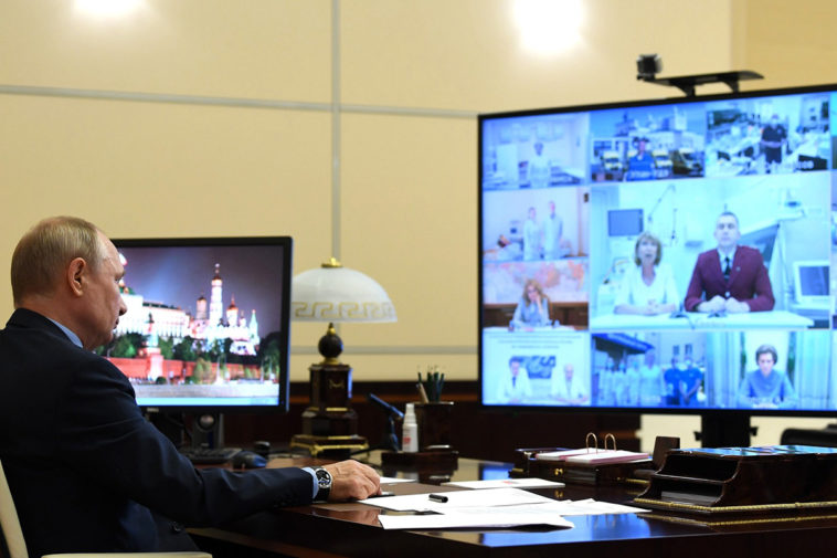 Видеоконференция с Владимиром Путиным