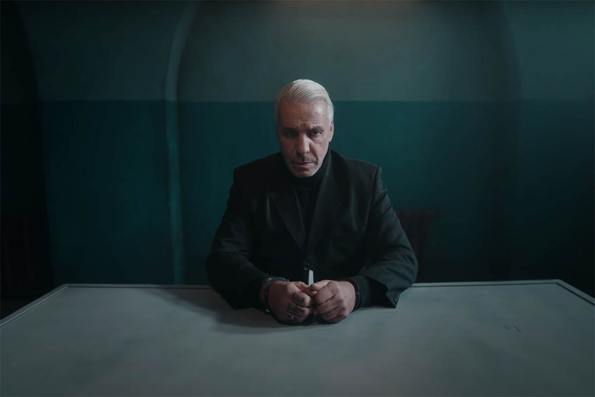 На «Ленфильме» и на арене цирка: солист Rammstein Тилль Линдеманн и егоособые чувства к России – МБХ медиа