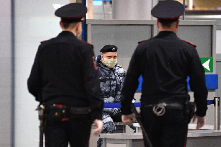 Полиция в аэропорту «Шереметьево»
