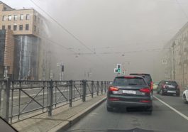 Дым от пожара в Санкт-Петербурге