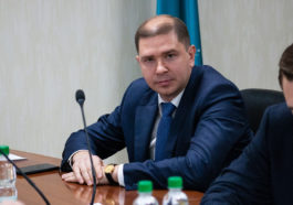 Председатель Правительства Сахалинской области Алексей Белик