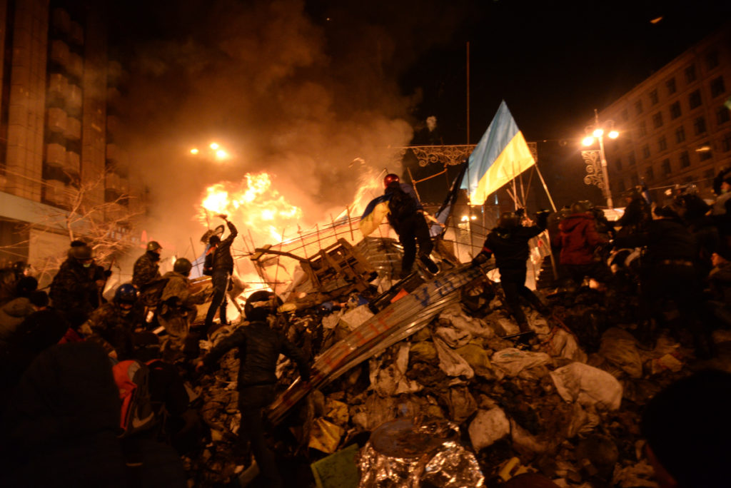 Столкновение сторонников Евроинтгерации с полицией в феврале 2014 года на Майдане