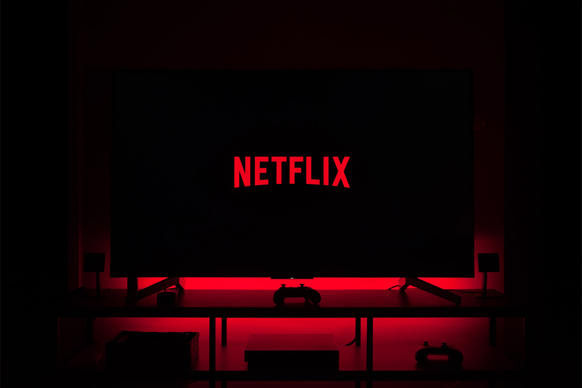 Голосом «Игры престолов». Netflix выпустил документалку про Гитлера и  Сталина – МБХ медиа